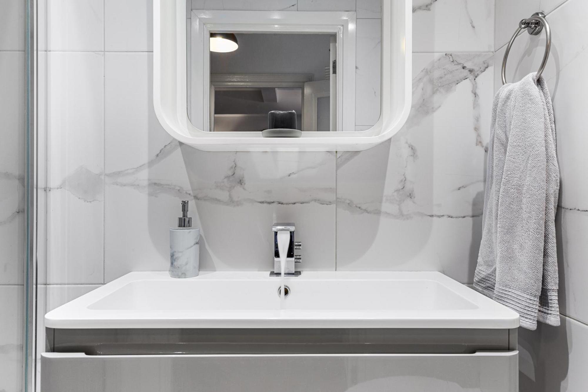 Bayswater Perfection-modern For 4 Guests Londra